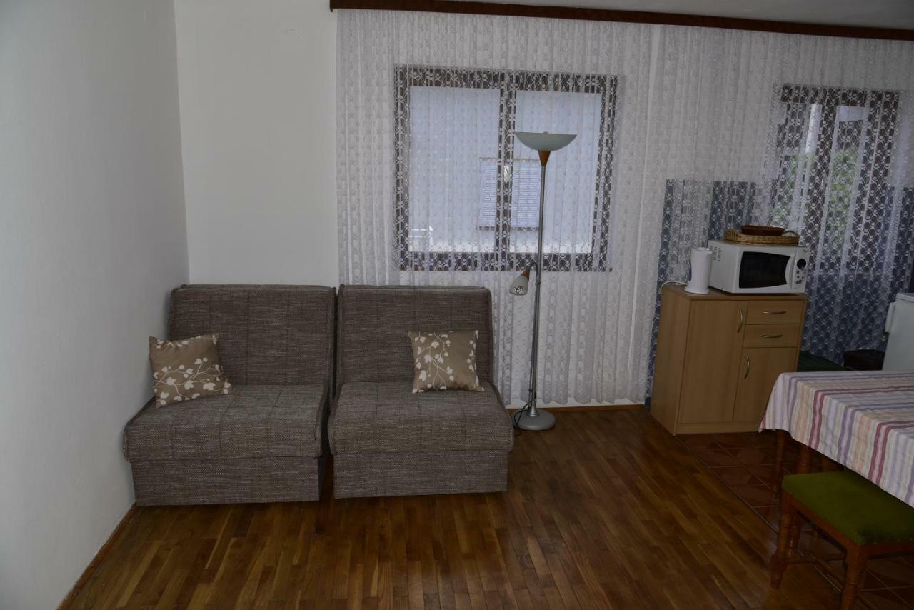 מאלינסקה Apartment Palm Tree מראה חיצוני תמונה